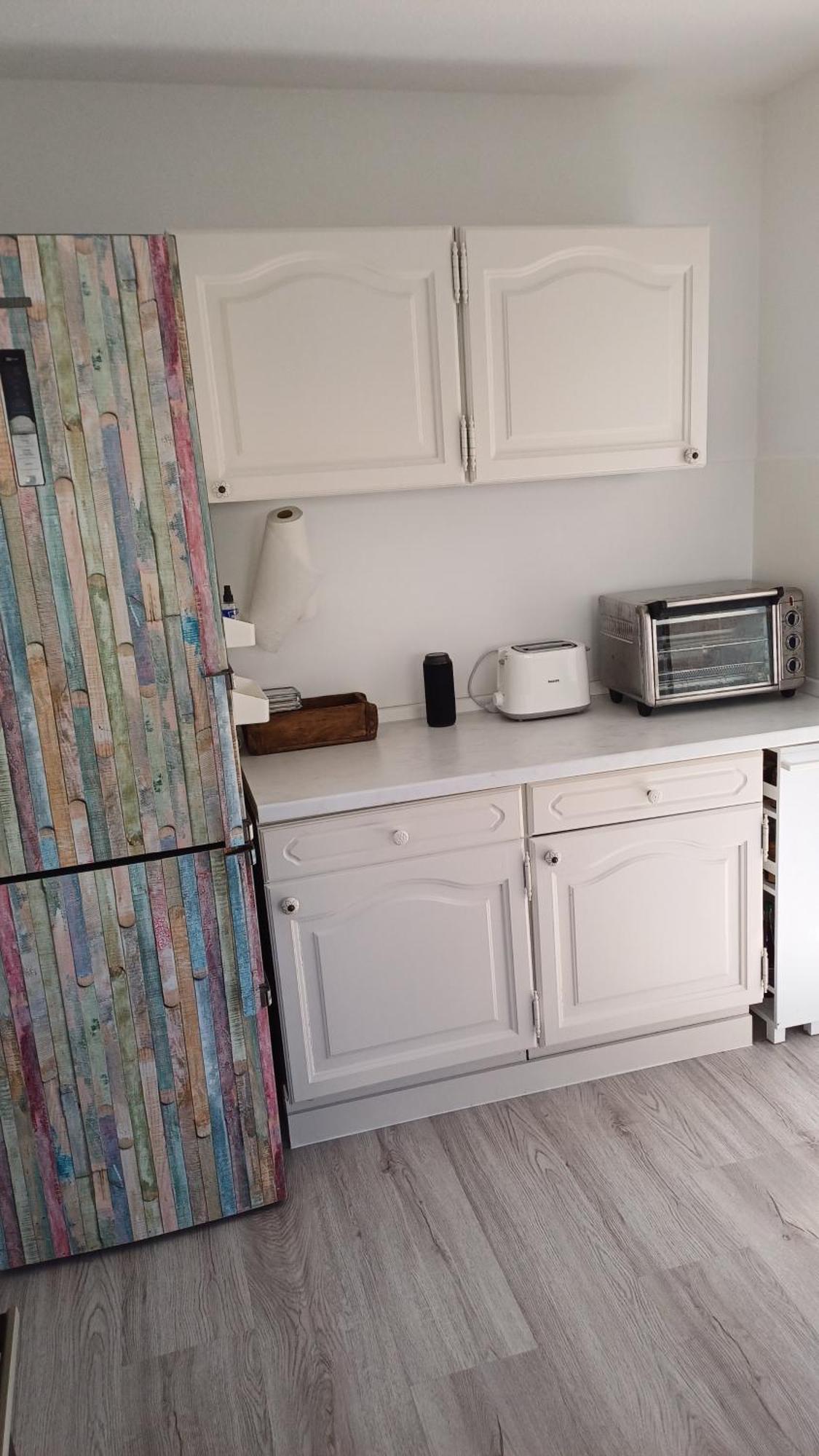 Helle Schoene Dachgeschosswohnung Mit Balkon 슈톡카흐 외부 사진